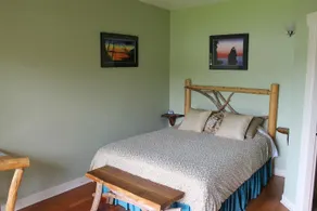 Ucluelet Guest House - Image 4
