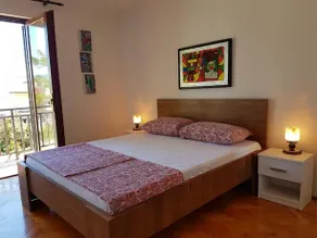 Cozy 4B House - Image 4
