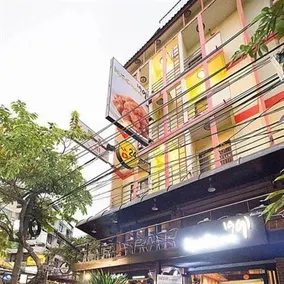 Four Sons Inn - Image 3
