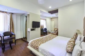 Hotel Woodlands - Image 5