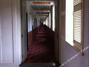Cuihu Hotel - Image 3