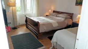 Flat In The Square - Image 2