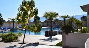 Hotel Paradise - Image 2