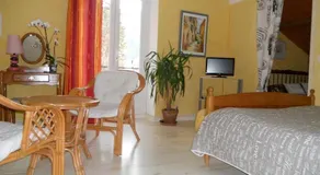 Les Hirondelles Chambres D'hotes - Image 4