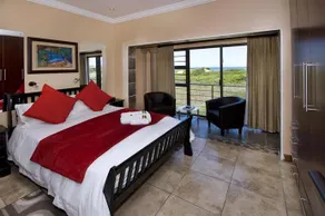 Dolphin Dance Lodge - Image 4