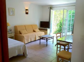 Aux Oliviers De St Paul - Image 3
