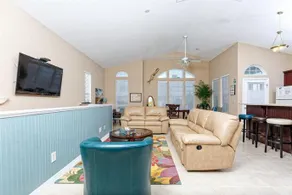 Island Breeze - Image 5