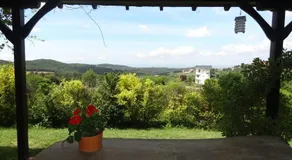 Country Cottage - Image 5