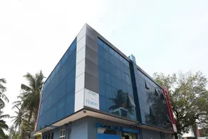 Yashas Residency By OYO Rooms - Image 2