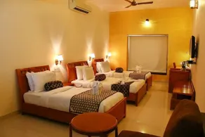 Hotel Krishna Park - Image 4