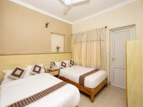 White House Inn Pokhara - Image 2