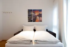 By Hotel Meyer City Apartments - Image 2