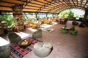 Lakeside Villa - Image 2