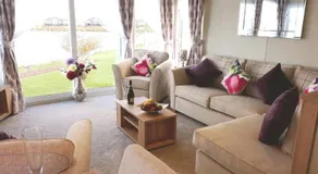Lodge Retreat - Woodland Bunker - Image 3