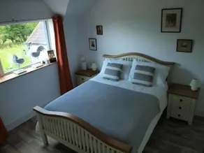 Ardvarney Country Lodge - Image 4