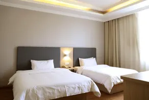 Hanting Hotel Jingdezhen Cidu Avenue - Image 3