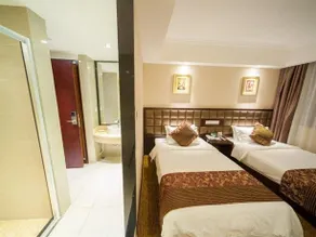 Freedom Hotel (Yichang Binjiang Wanda Tourist Center) - Image 5