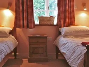 Grange Farm Cottages - Image 2