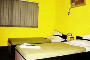 Hotel Unique Residency - Image 2