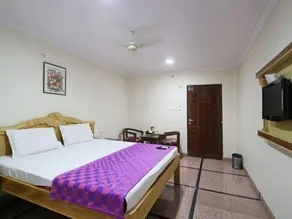 Hotel Adithya Central - Image 3