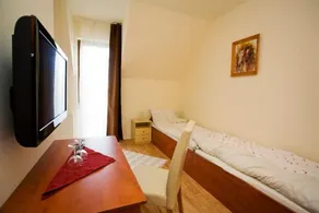 Bólyi Gyógylovas Vendégház - Image 3