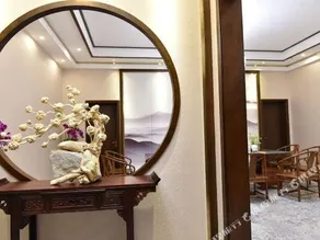 Jinding Shanshui Hotel - Image 5