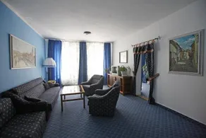 Hotel Solaster - Image 5
