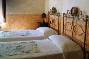 Hotel Ristorante Villa Magnolia - Image 2