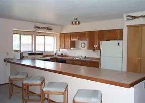 Lagoon Townhomes - Image 4