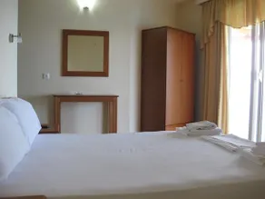 Hotel Delfini - Image 5