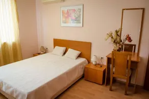 Crown and Imperial Apartments - Image 5