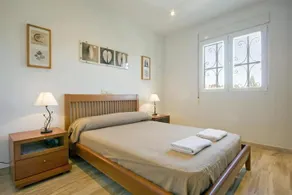 Voll ausgestattete wunderschöne Villa mit Terrasse, privatem Pool und Garten | Gartenblick | Neben dem Strand - Image 4