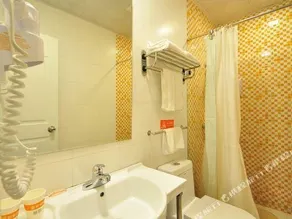 Home Inn (Dali Erhai Park) - Image 5