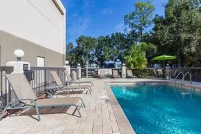Brandon Center Hotel - Image 3