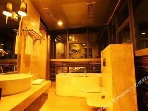 Pacific Prince International Hotel - Image 4
