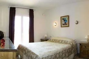 OCHENTA - Image 3