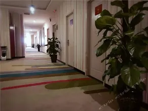 Ambiance Fengqing Hotel - Image 3