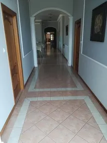 Villamaxx Suites & Apartments - Image 4
