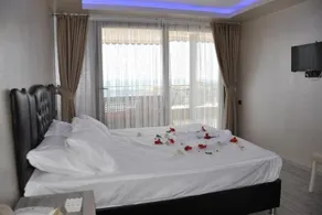 Grand Savon Hotel - Image 2