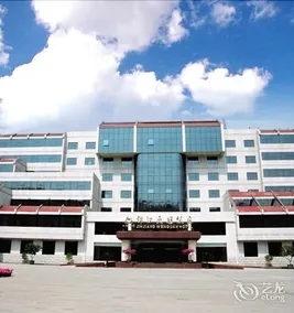 CHENGDE WENGUAN HOTEL - Image 1