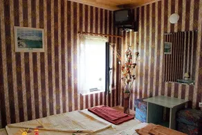 Eco Guest House - Image 4