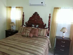 Sunny Escape Villa - Image 2