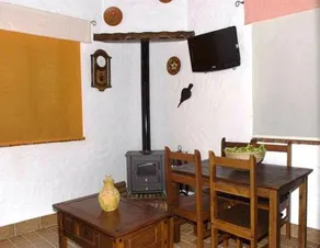 Apartamentos Rurales La Cartuja - Image 3