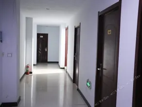 Zhicheng Inn - Image 2