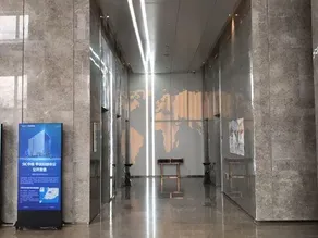 Miyue Light Luxury Apartment - Image 3