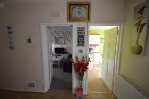 Wallace House - Image 3