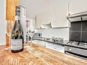 Celebrity Apartments Brighton Queens - Image 3