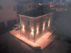 Santo's House - Image 2