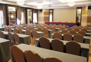 Jiaxing Nanhu Hotel - Image 2