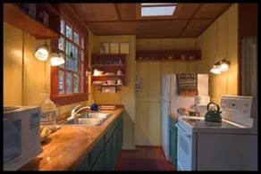 Crater Rim Cabin - Image 4